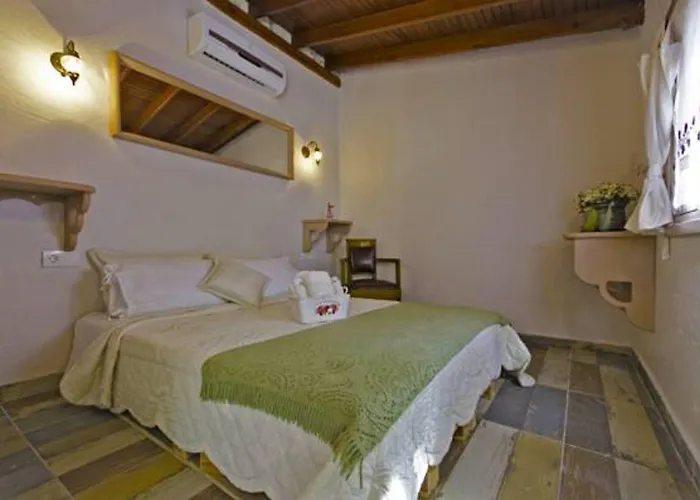 Lilyum Butik ألاتشاتي