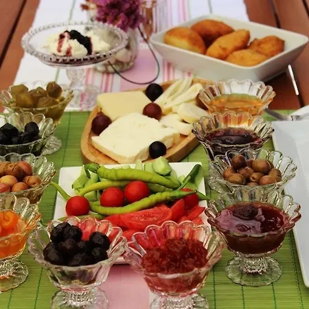 Lilyum Butik Hotel *