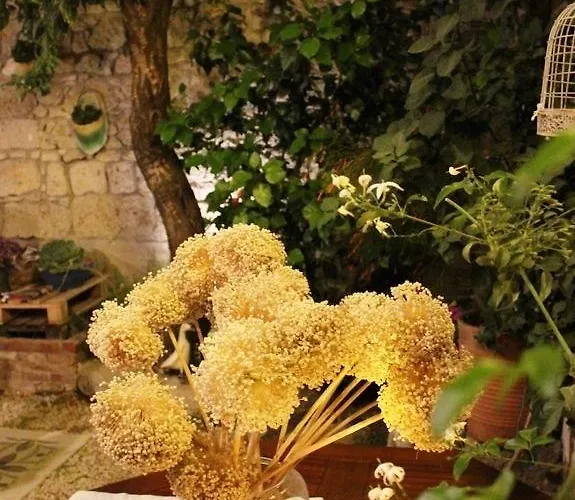 Lilyum Butik Otel Alaçatı